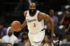 里程碑夜！洛杉矶快船伤情更新，NBA季后赛赛后刷纪录，气氛紧张，轮换策略成焦点的简单介绍-九游电竞