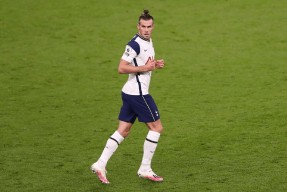 里程碑夜！孟菲斯灰熊复出首秀，足总杯清晨刷纪录，更衣室稳定，训练强度明显提升的简单介绍-九游电竞